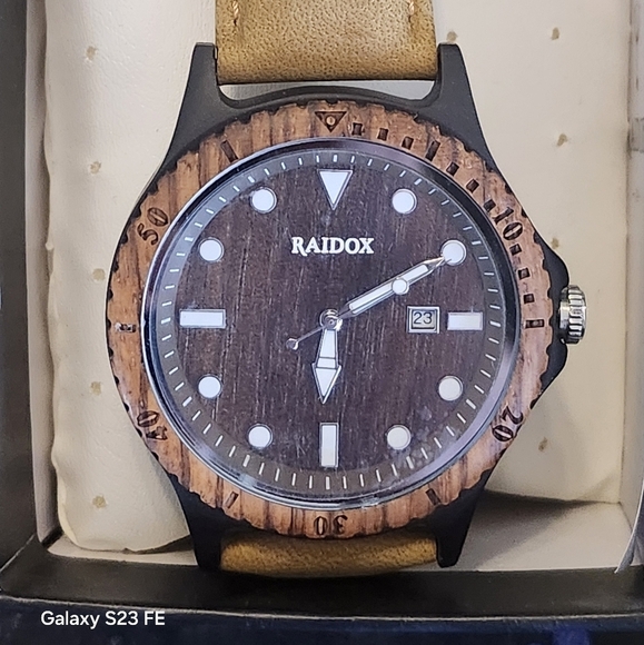Raidox Other - Stunning Raidox Wooden Watch